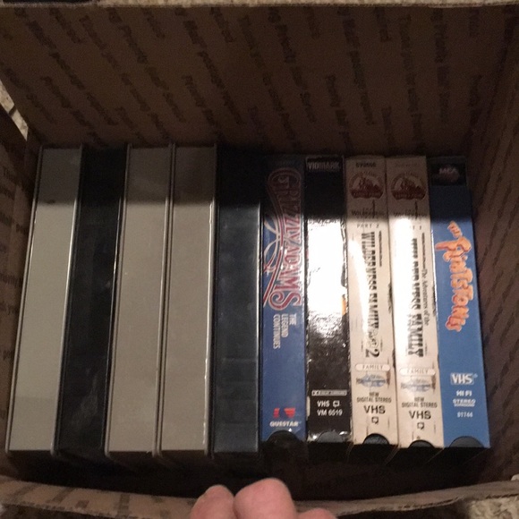 10 vintage VHS cassettes - Picture 3 of 3